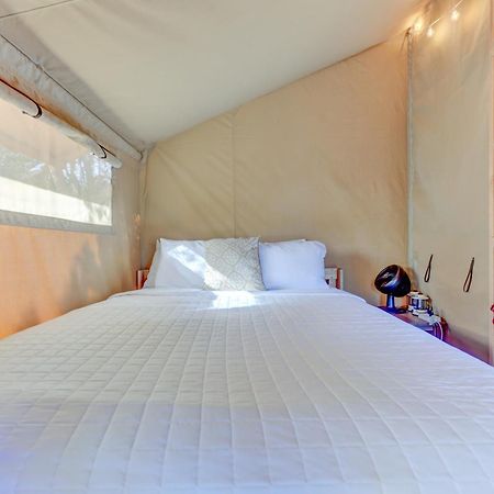 12 Fires Luxury Glamping With Heating #2 Hotell Johnson City Exteriör bild