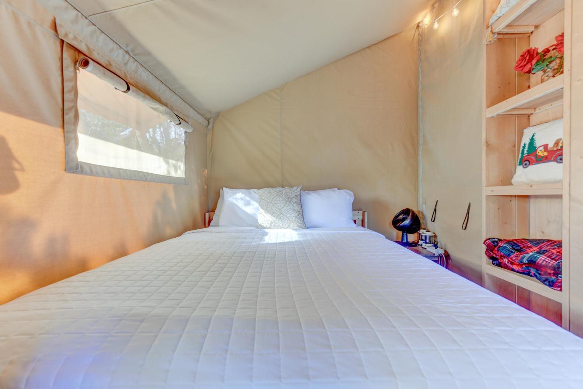 12 Fires Luxury Glamping With Heating #2 Hotell Johnson City Exteriör bild