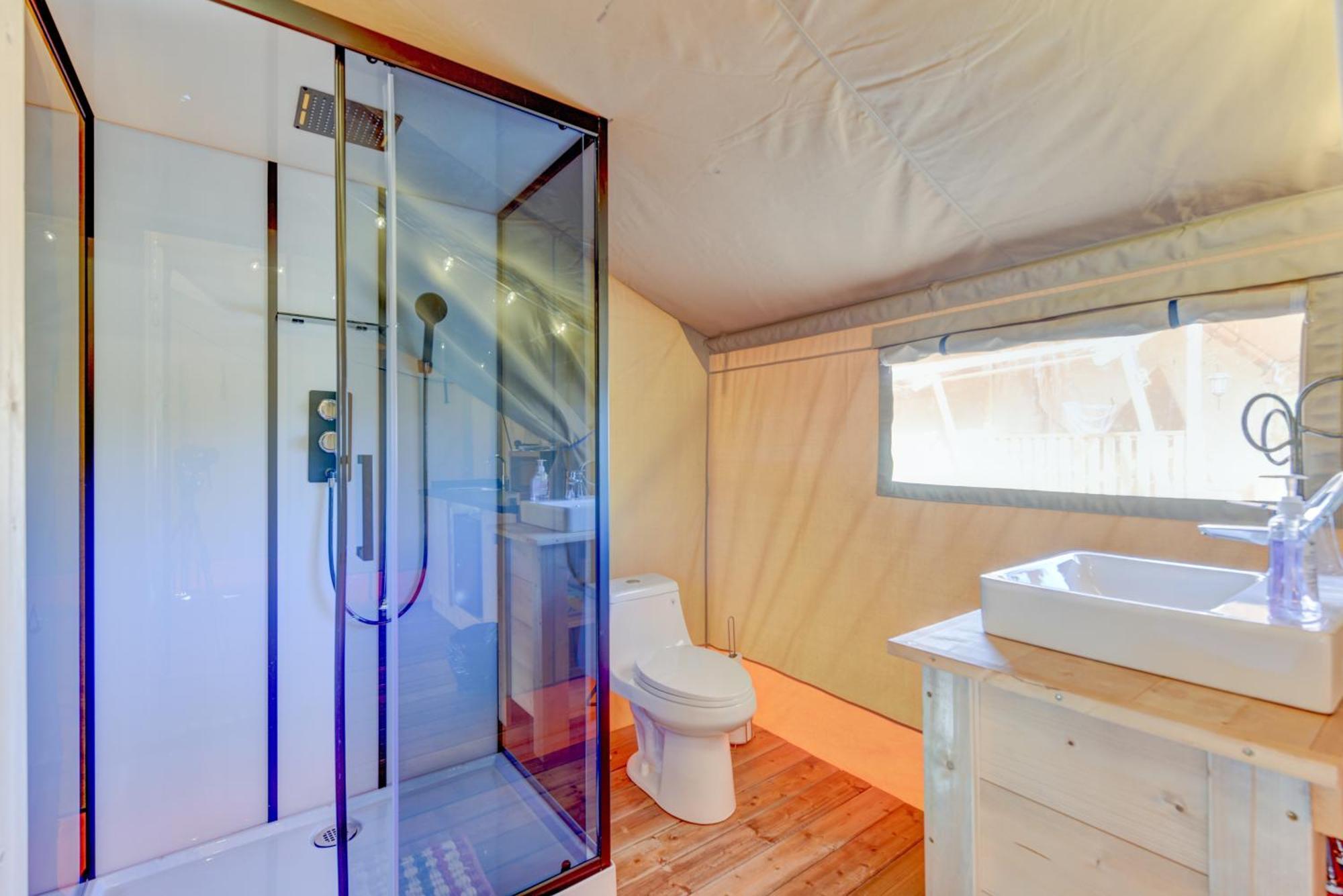 12 Fires Luxury Glamping With Heating #2 Hotell Johnson City Exteriör bild