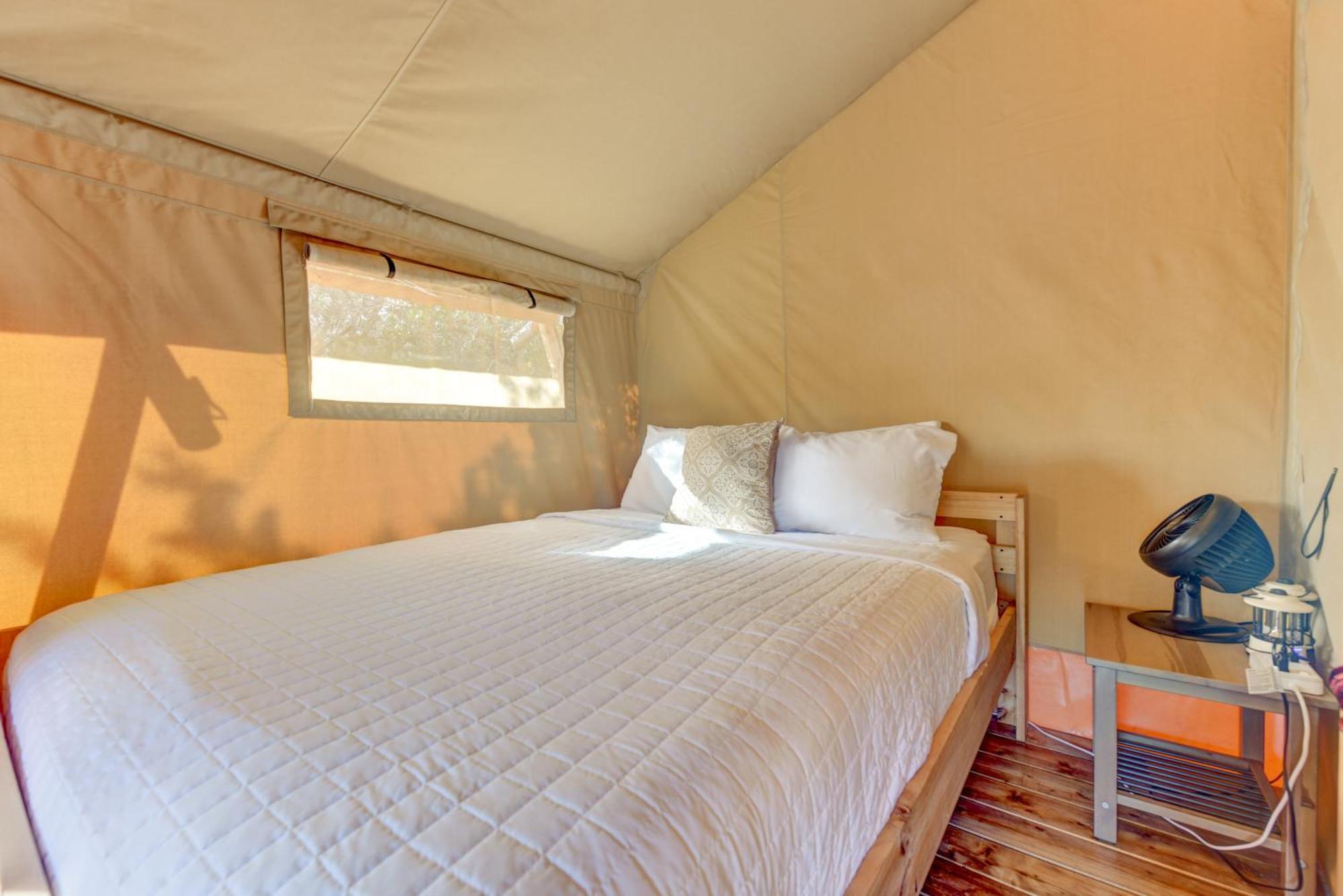 12 Fires Luxury Glamping With Heating #2 Hotell Johnson City Exteriör bild