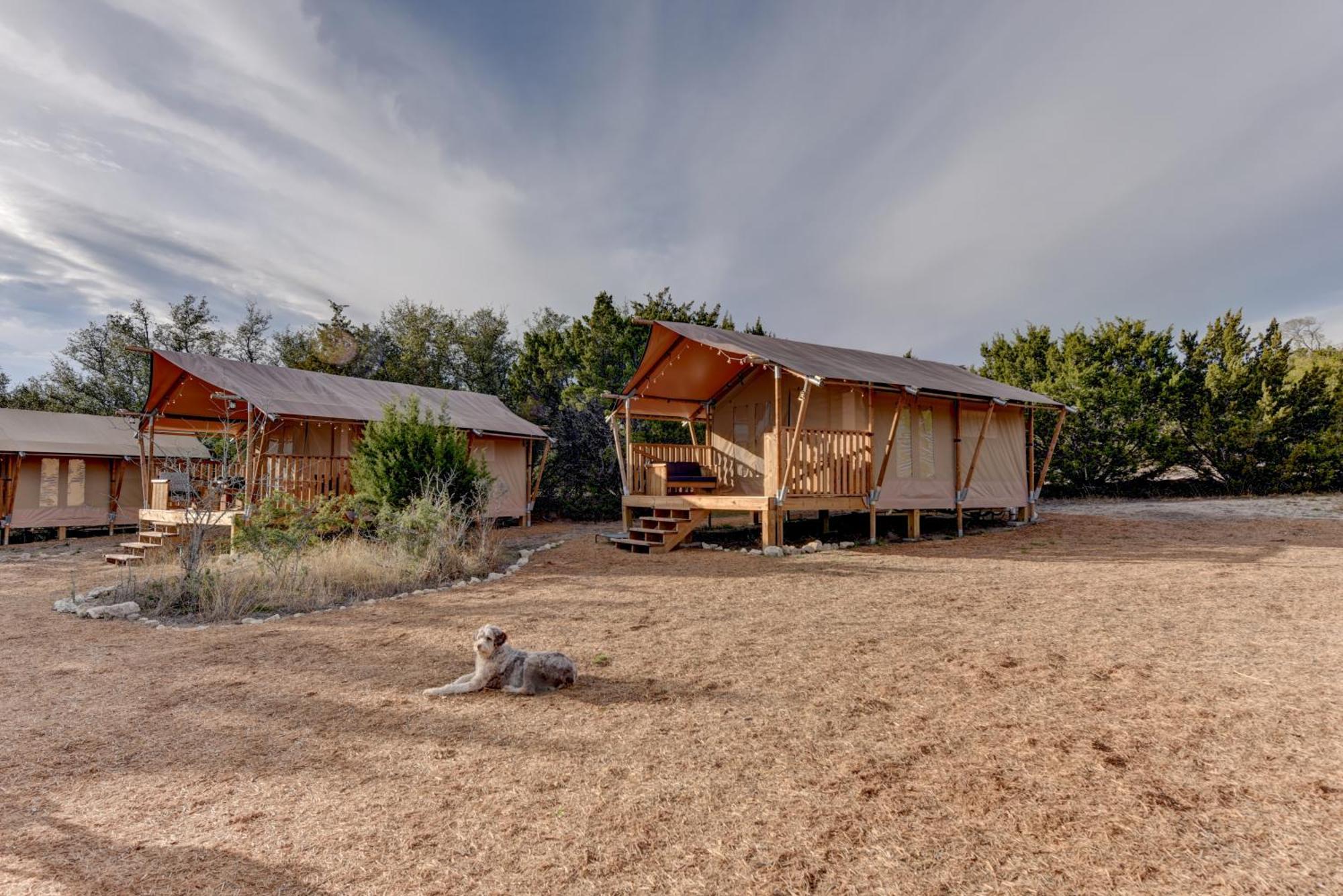 12 Fires Luxury Glamping With Heating #2 Hotell Johnson City Exteriör bild