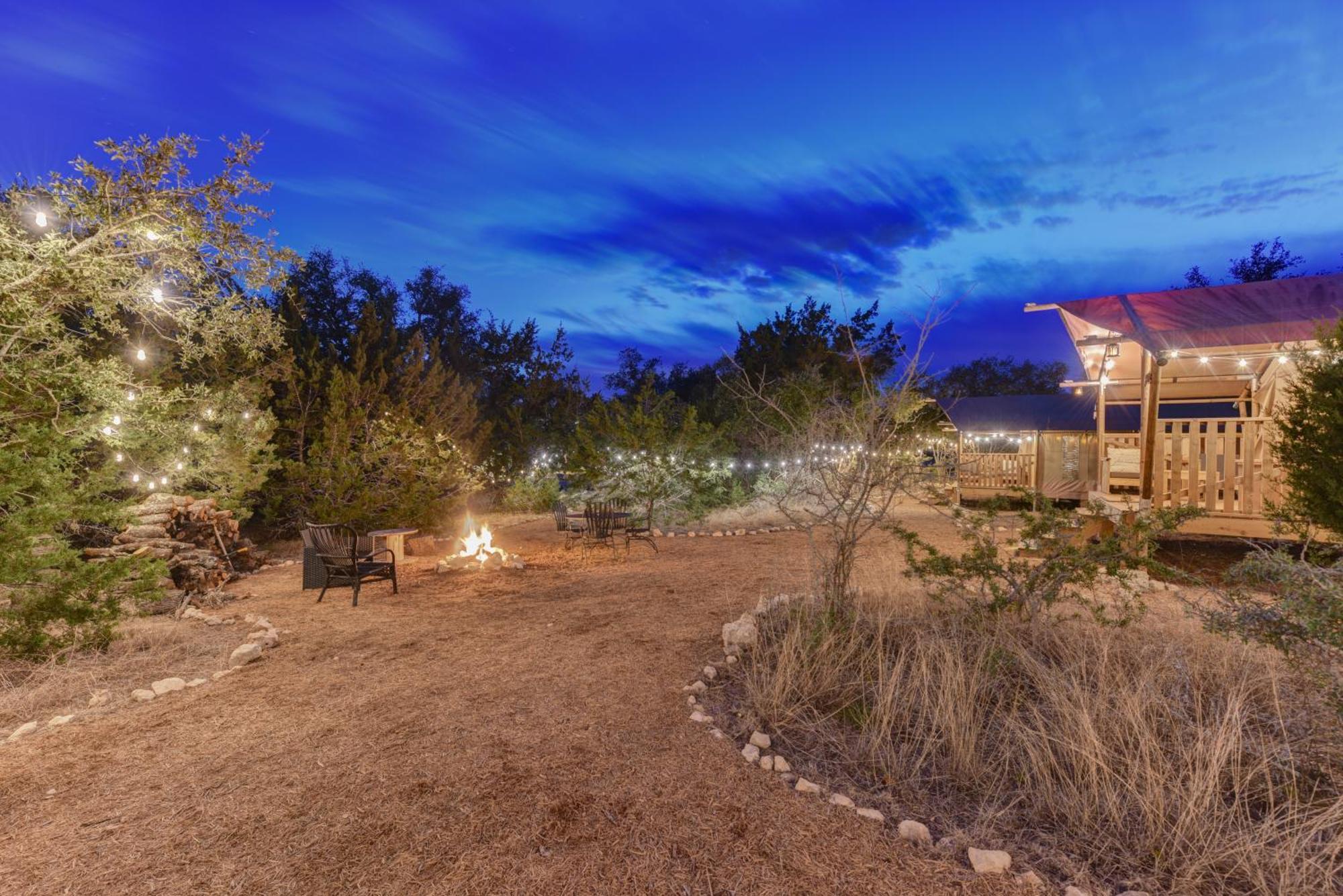 12 Fires Luxury Glamping With Heating #2 Hotell Johnson City Exteriör bild