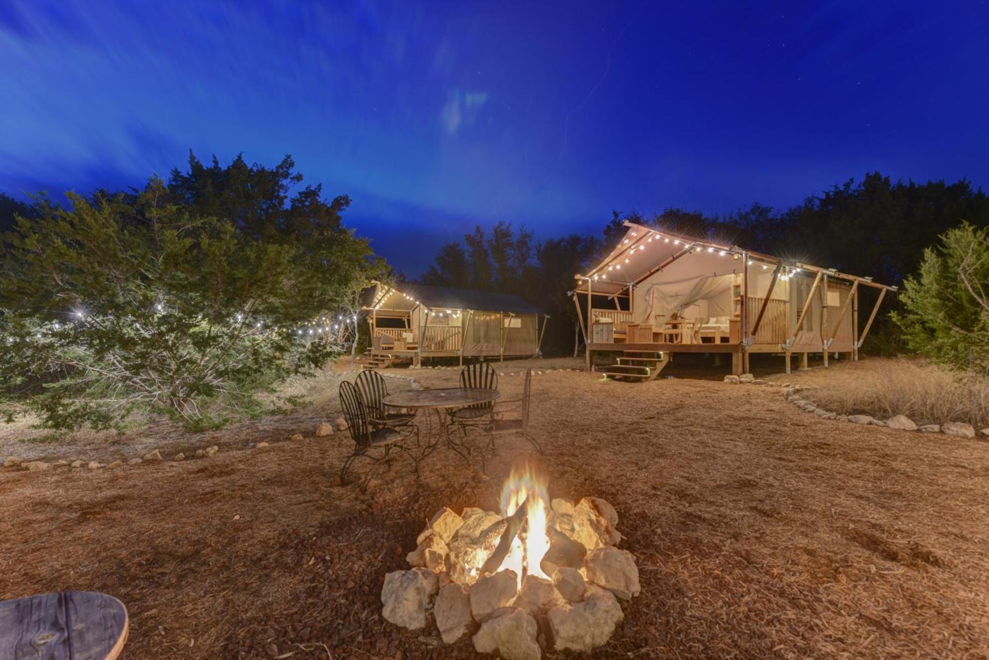 12 Fires Luxury Glamping With Heating #2 Hotell Johnson City Exteriör bild